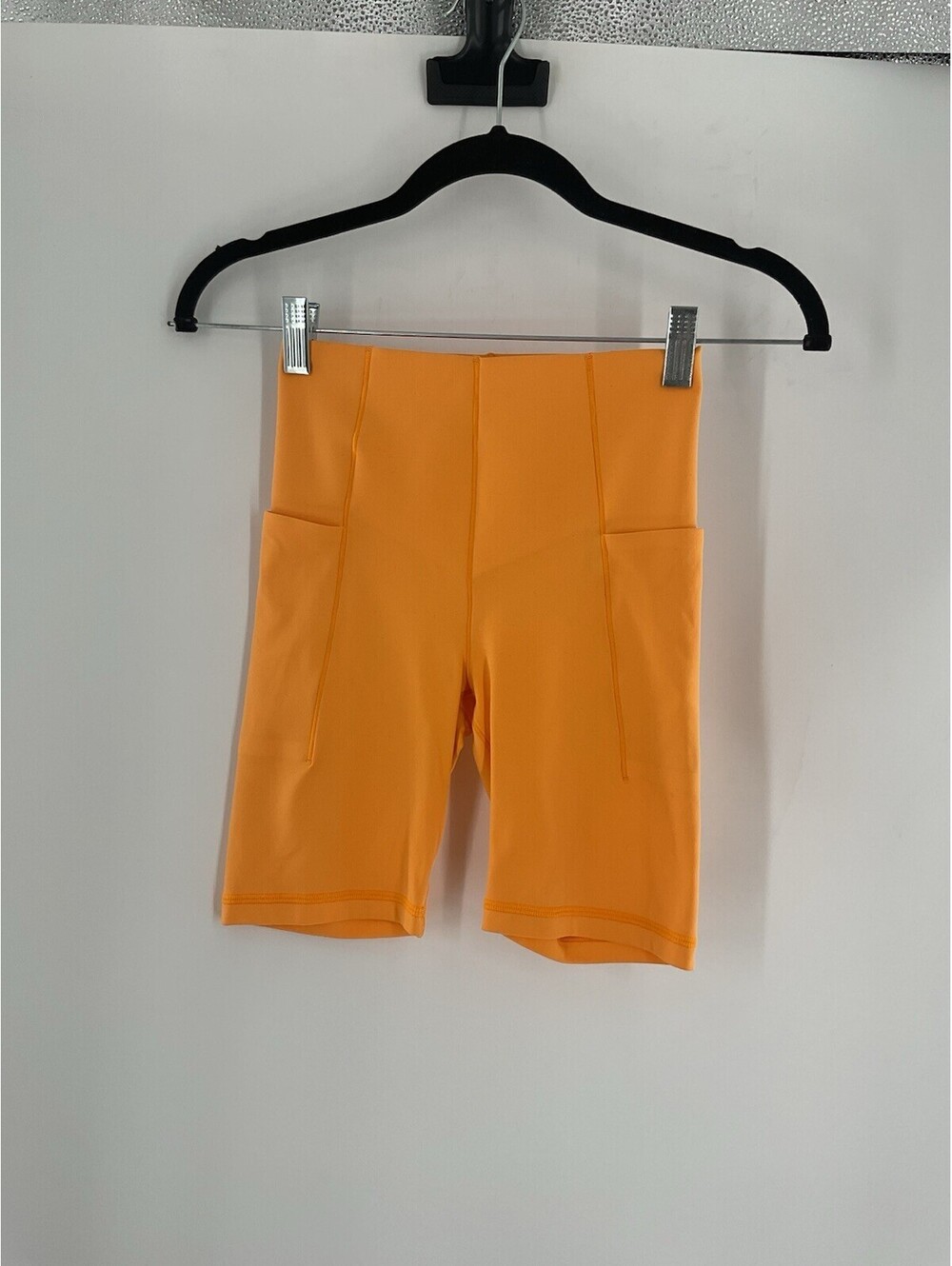 Aerie Offline Women’s Extra Small Neon Orange Biker Shorts 129